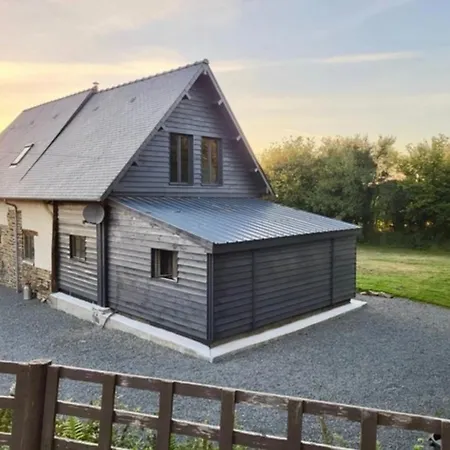 La Vie En Rose Normandie Bed & Breakfast